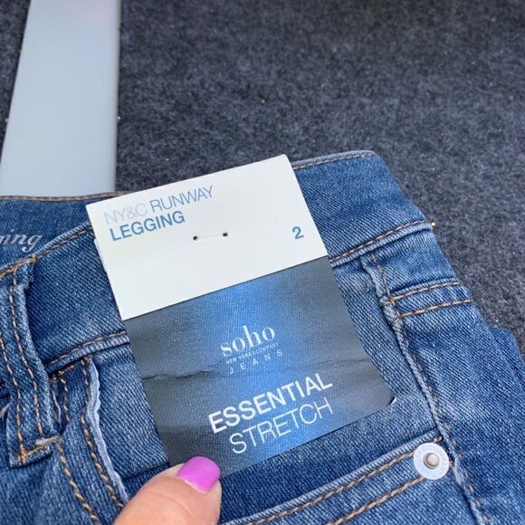 NWT New York & Company Jeans - Picture 3 of 4